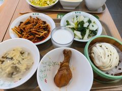 -老乡鸡(西岸凤巢店)