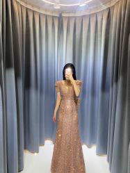 -Color卡诺婚纱礼服馆(南京严选店)