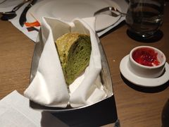 -佐度王子扒房(爱建卓展店)