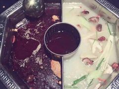 -佬土鹅肠火锅(解放路店)