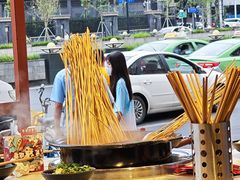 -钢管厂歆瑞源油卤串串香(春熙路太古里店)