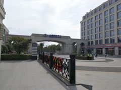 -零点广场-停车场