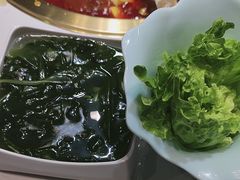 -欠火锅·水牛毛肚·团建聚餐·生日宴(何山路店)