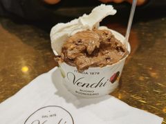 -VENCHI 闻绮(北京国贸商城店)
