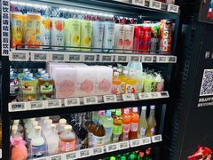 -盒马X会员店(王府井奥莱UP TOWN店)