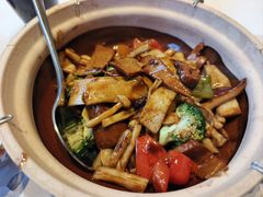 -莲池荟素食馆·12年老字号(光孝寺店)