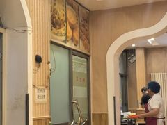 -清真吴记门钉肉饼·喜多利