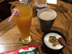 新疆奶茶-阿罗新疆菜(人民广场店)