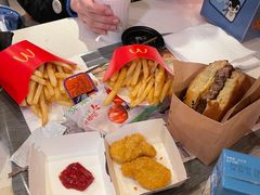 -麦当劳(新闸路店)