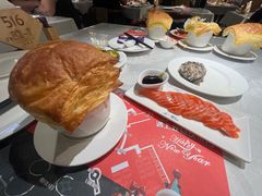 -四海一家自助餐(益田假日广场店)