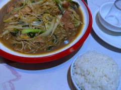 -雪乡人家东北菜·铁锅炖一切(高斯路店)