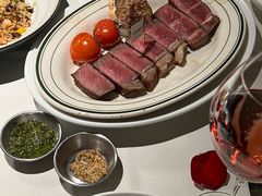 -MONICH牛排融合餐厅(和义大道购物中心店)