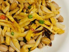 -青瓦餐厅·生鱼片·韩园烤肉(西塔店)