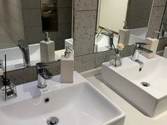 -北京盈之宝宝马&MINI4S店(望京店)