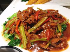 芥兰炒牛肉-潮人姐妹轩(海宁路店)