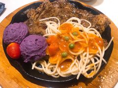 红胡椒劲骨牛排-豪客来牛排(中央花苑店)