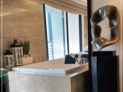 -永恒朗悦酒店(广西大学地铁站大学东路万达广场店)