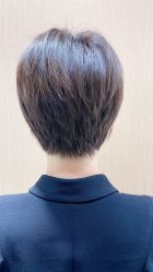 -一東造型烫发染发