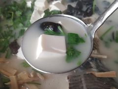 -姜君·千岛湖鱼头馆(浦东大道店)