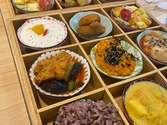 -轻蔬不用等·素食(江苏路店)