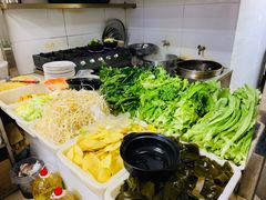 -曹宝林砂锅麻辣烫(星光路店)