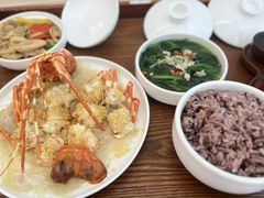 -雪梅月子中心(华侨城店)