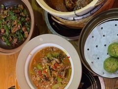 -吃饭皇帝大土家民族菜(正大广场店)
