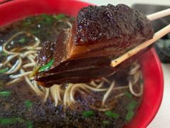 -小龙大肉面馆