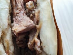 普通腊汁肉夹馍-樊记腊汁肉(竹笆市总店)