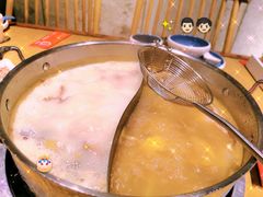 暖心牛肚鸳鸯锅-左庭右院鲜牛肉火锅(南通CBD大有境店)