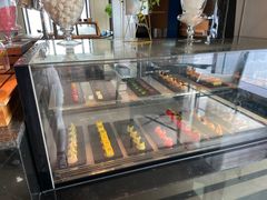 面包甜点陈列柜-Social 秀西餐厅-长沙瑞吉酒店(运达店)