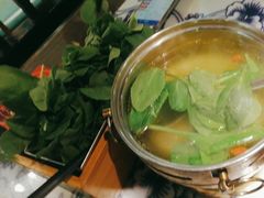 -卢大鲜鱼头捞饭(美利广场店)