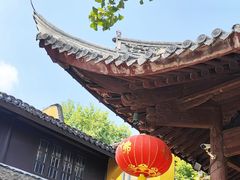 -龙华寺