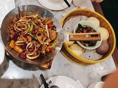 -小菜园新徽菜(宜兴八佰伴店)