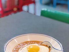 窝蛋免治牛肉饭-左记港食(融科天城店)