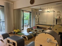 -彤竹瑜伽普拉提馆·女子孕产健身会所