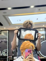 -藤野造型烫染·漂发