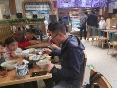 -西部马华清真兰州牛肉面·烧烤夜市(三里河店)