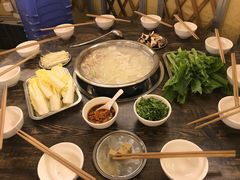 羊肉汤锅-巴山一绝烤全羊(三圣乡刘家花园店)