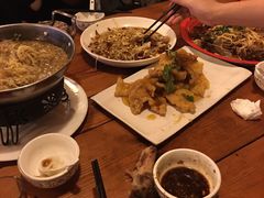 -闯关东东北农家菜(崂山石老人店)