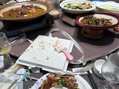 -香山湖家家宴(中山陵店)