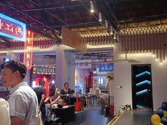 -里堂派对·独栋团建聚会小院轰趴馆(三圣乡店)