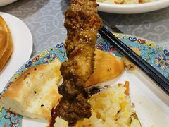-汗腾格里·风味餐厅(新疆驻京办店)