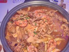 -徐记小怪兽肉蟹煲店(哈西万达金街店)