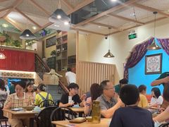 大堂-马来西亚肉骨茶汤·招牌螃蟹·烧鸡·呷喱吧吧(海上世界店)