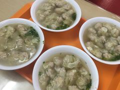 -张阿三馄饨店