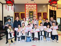 -童学馆·诗书礼乐少儿国学(光谷天地店)