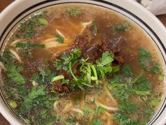 -小马牛肉面·牛骨熬制(南京博物院店)