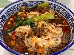 红烧牛肉米粉-湖南常德牛肉米粉(十梓街店)