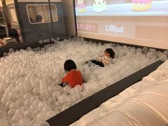 -Lilliput粒粒堡亲子餐厅(置汇旭辉店)